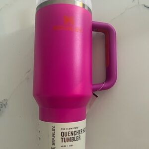 Stanley Bright Pink Insulated Quencher Tumbler with Handle